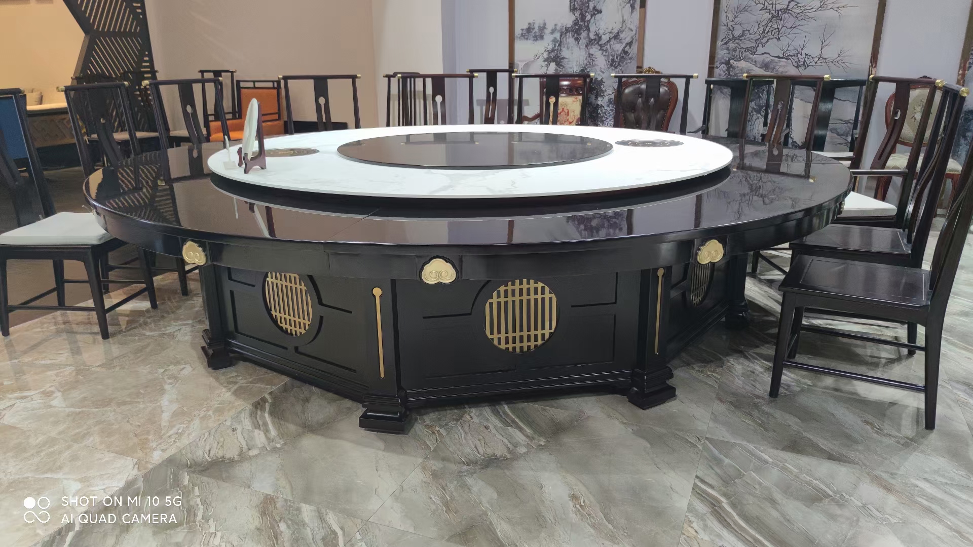 電動(dòng)餐桌
